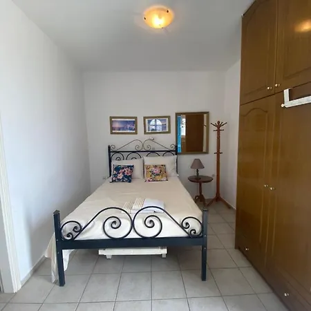 Aeolos Apartment