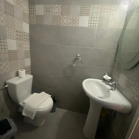 Aeolos Apartment Akrotírion