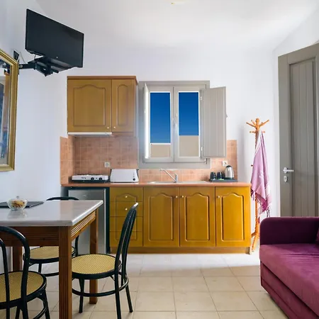 Aeolos Apartment