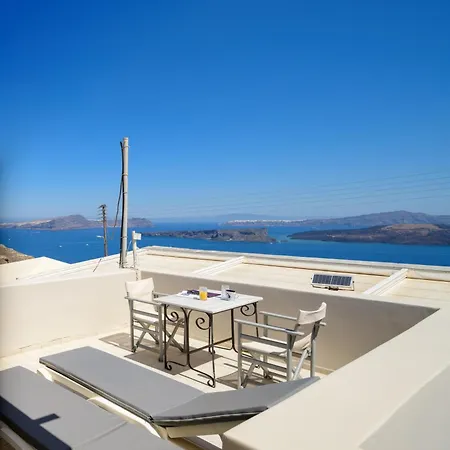 Aeolos Apartment *