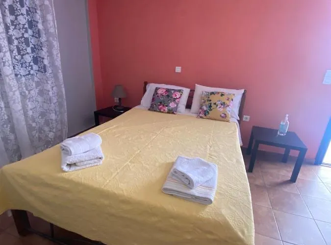 Aeolos * Akrotírion